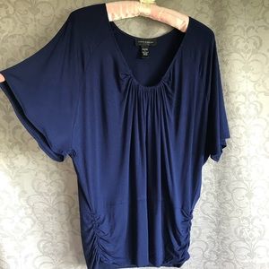 Cable & Gauge Women’s size L dress shirt navy blue